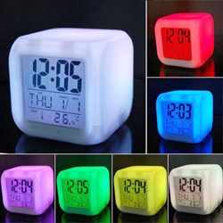 Wekker - Digitale wekker - LED - Alarmklok - Verschillende kleuren